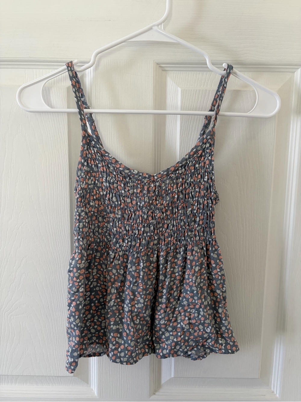 Urban Romantics Smocked Spaghetti Strap Floral Tank Top - Gray/Pink